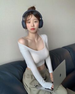 Bokep Indo Bapak Kos Menyelinap Masuk